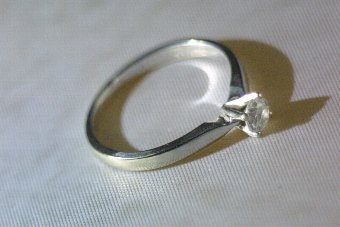 Antique STUNNING ART DECO 18CT WHITE GOLD DIAMOND SOLITAIRE RING 1/4CT 