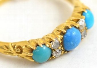 Lovely Edwardian 18ct Gold Turquoise and Diamond Ring