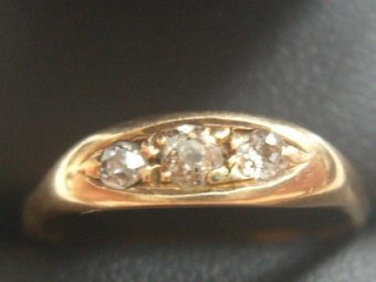 Victorian 18ct Gold 3 Stone Diamond Ring