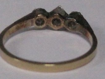 Antique Edwardian Unusual 18ct gold 3 stone diamond illusion set ring 