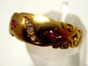Antique Antique Victorian 18ct Gold Ruby & Diamond Ring Hallmarked Chester 1900