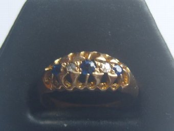 Lovely 18ct Gold Sapphire and Diamond Ring Chester 1918