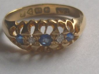 Antique Lovely 18ct Gold Sapphire and Diamond Ring Chester 1918