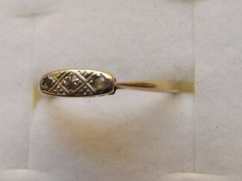 Antique Edwardian 18ct Gold & Plat 3 Stone Diamond Ring