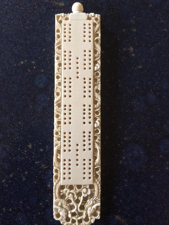 Superb 19th Century Chinese Ivory Cribbage Board Decorated With Dragons