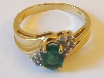 Antique Lovely Natural Emerald & Diamond 14ct Gold Ring