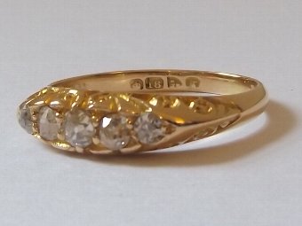 Antique Lovely 18ct Gold Diamond 5 Stone Ring