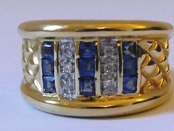 Lovely Art Deco 18ct Gold Sapphire & Diamond Ring