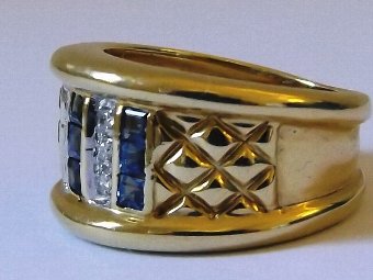 Antique Lovely Art Deco 18ct Gold Sapphire & Diamond Ring