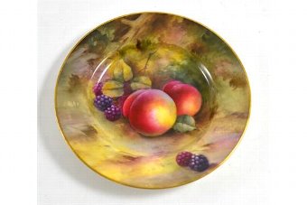 Super Royal Worcester Fruit Plate Signed George Moseley