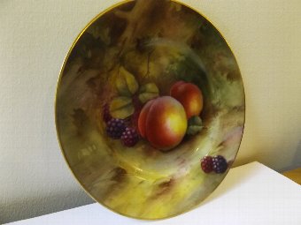 Antique Super Royal Worcester Fruit Plate Signed George Moseley