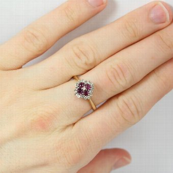 Antique Stunning Ruby & Diamond 18ct Gold Cluster Ring