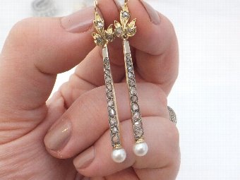 3/4ct diamond and pearl deco 18ct gold earings
