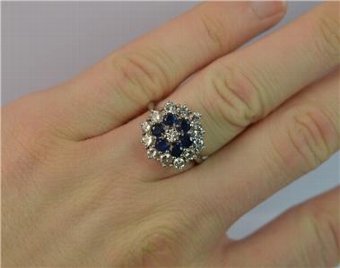 Antique Stunning Victorian 18ct White Gold 1ct Diamond & Sapphire Cluster Ring