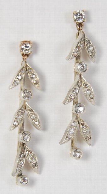Antique Exceptional Pair of 18ct Gold & 1.75ct Diamond Ladies Victorian Dangle Earrings
