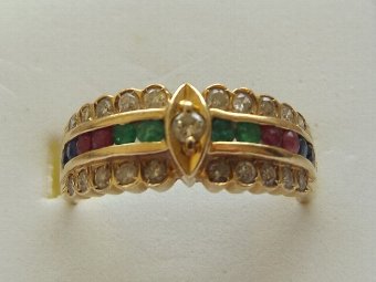 Beautiful Art Deco18ct Gold Diamond Multi gem Ring
