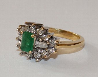 Antique Lovely Art Deco 18ct Gold Emerald & Diamond Cluster Ring