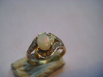 Antique Lovely Art Deco 14ct Gold Diamond and Opal Ring