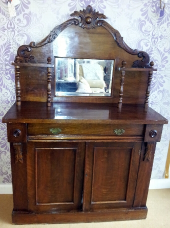 Victorian mahogany mirror-back chiffonier