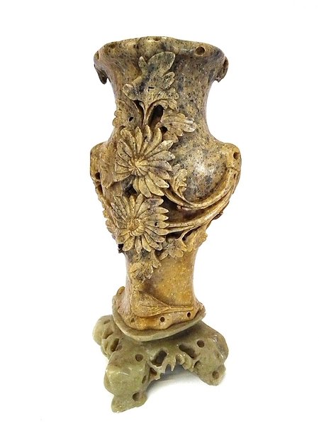 Chinese soapstone antique vase - c1800s