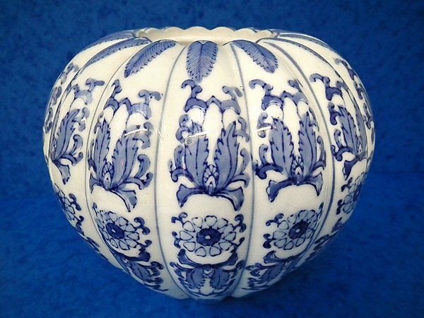 Chinese blue & white vintage ginger jar - early c1900s