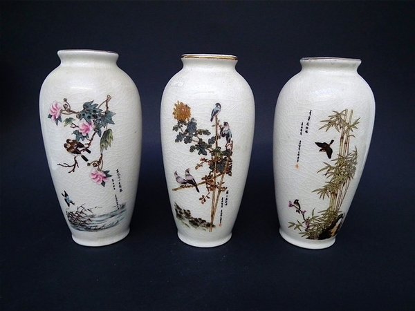 Japanese porcelain painted vases - c1920s