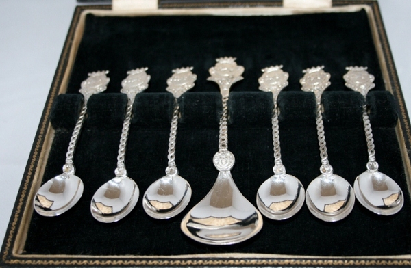 Cased Set Dutch SILVER Hallmarked Spoons