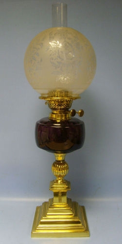 Antique WONDERFUL VICTORIAN OIL LAMP