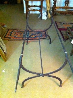 VENETIAN IRON TABLE SUPPORT year 1850
