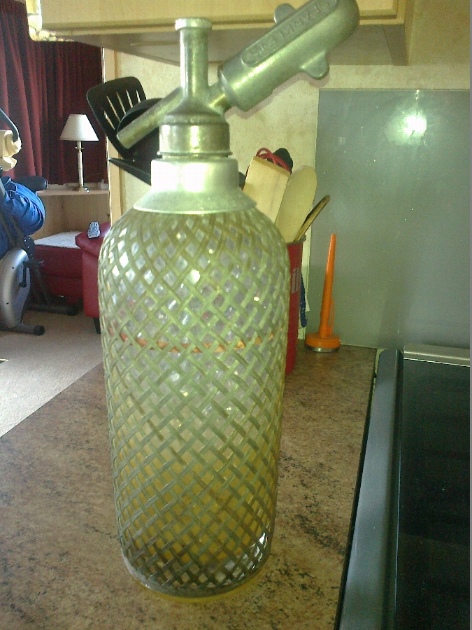 SPARKLETS SODA SYPHON