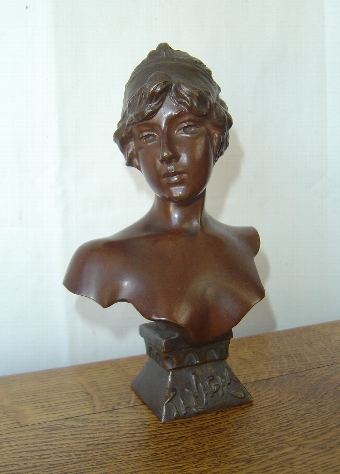 Bronze Bust by Emmanuel Villanis circa 1900