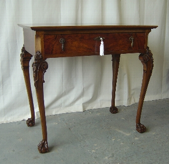 A Flame Mahogany Tea Table