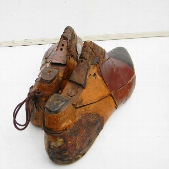 Antique Cobbler's shoe making wooden shoe patterns 