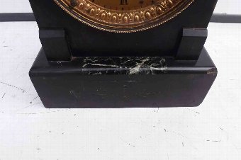 Antique victorian mantle clock 