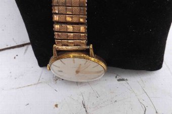 Antique mans wristwatch mechanical Swiss Watch Company vintage quality watch. 