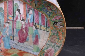Antique chinese antique 19th century hand painted dish. 