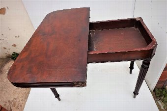 Antique Gillows of Lancaster card table in mahogany Georgian. 