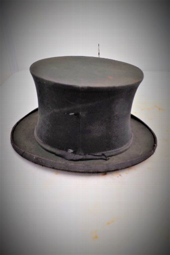 Antique Top Hat Victorian Folding spring loaded type 