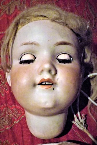 Antique Biske Head German AM Doll needing repairs to Body 