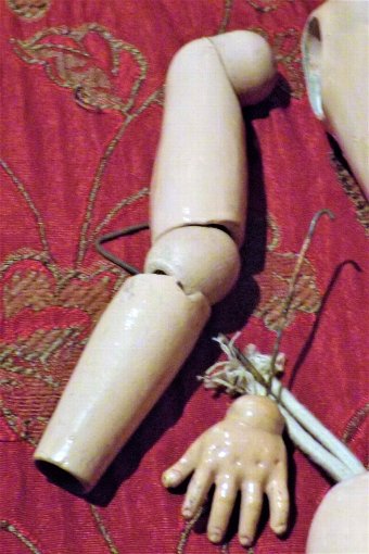 Antique Biske Head German AM Doll needing repairs to Body 