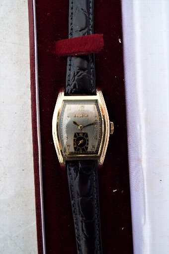 Antique Vintage Art Deco style Genuine Bulova Watch From The 1940'S 
