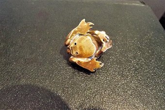 Antique Victorian Gold and Jade Frog 