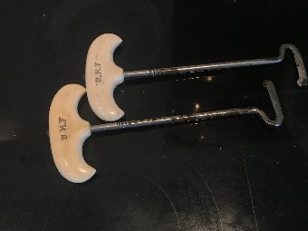 Gentleman’s  boots pulls