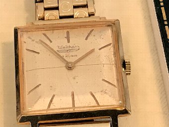 Antique Mans vintage Waltham wristwatch 