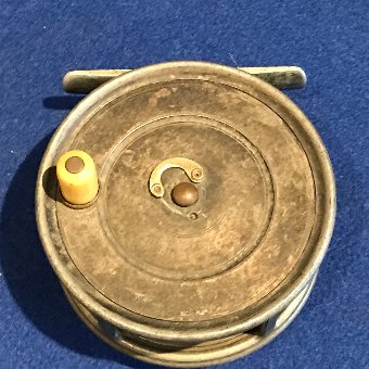 Hardy’s salmon reel, “ THE UNIQUA “ reel