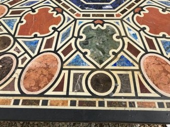 Antique pietra dura Large outside or in table, inlaid with precious stone table and base