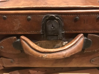 Antique  Gentleman’s suit case circa 1900 in cow hide leather