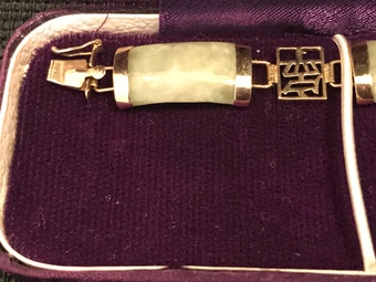 Antique Jade lady’s Victorian bracelet 9ct gold mounted absolutely beautiful 