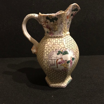 Antique Chinese water jug 