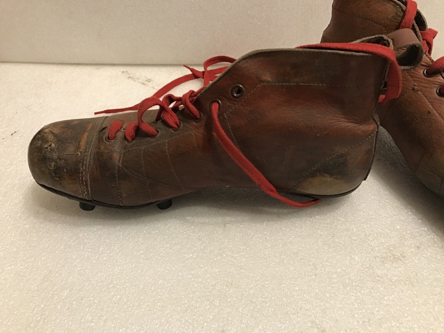 Antique Rugger boots vintage leather upper and bottom size 8 boots 